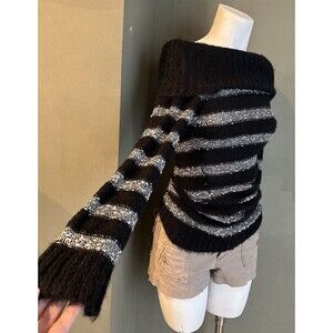 bebe  Black Top Size M Off the Shoulder Ribbed Long Sleeve Sweater Classic blend